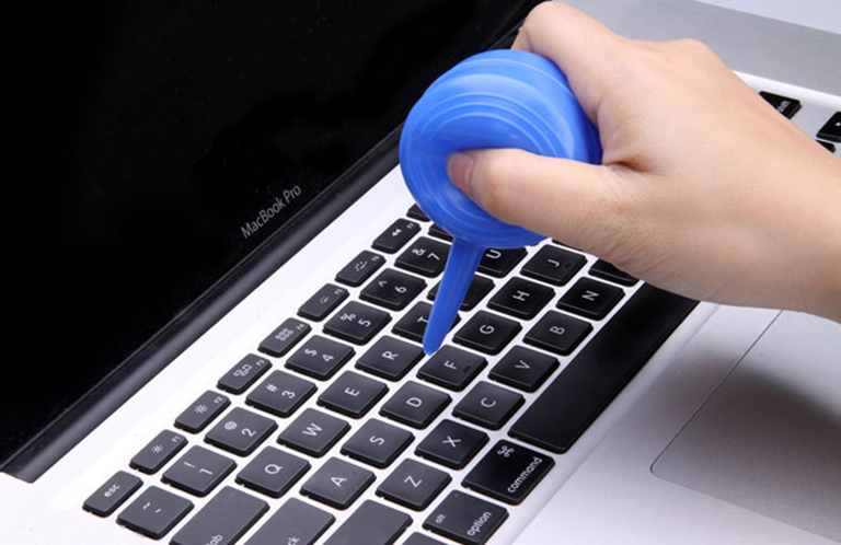 Vệ sinh Macbook định kỳ uy tín, chuyên nghiệp tại TPHCM và Hà Nội